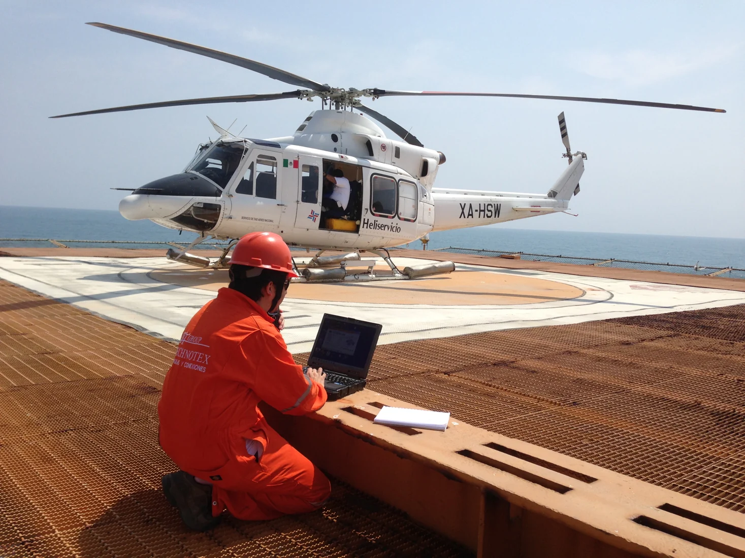 Servicio de Desarrollo de Ingeniería para sistema de Control Remoto de Pozos Costa Afuera